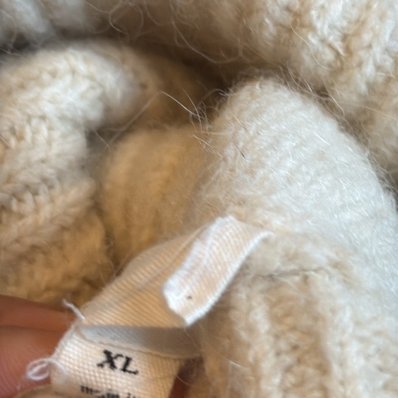 A Loves A Wool Blend Turtleneck Long Sleeve Cable Knit Sweater Sz XL Cream - Picture 6 of 6